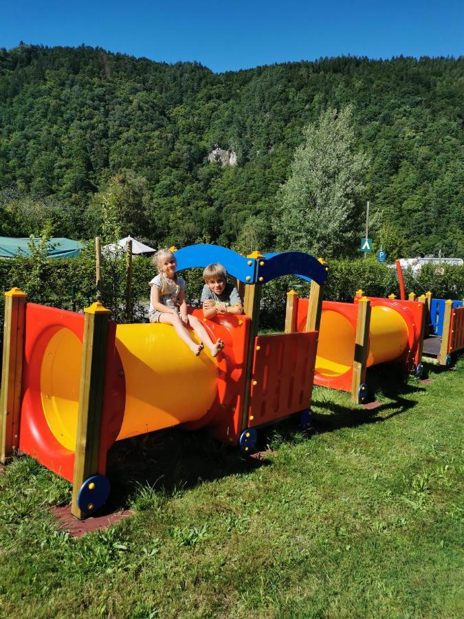 Gasthof Zum Heiligen Nikolaus Haibach ob der Donau Zewnętrze zdjęcie